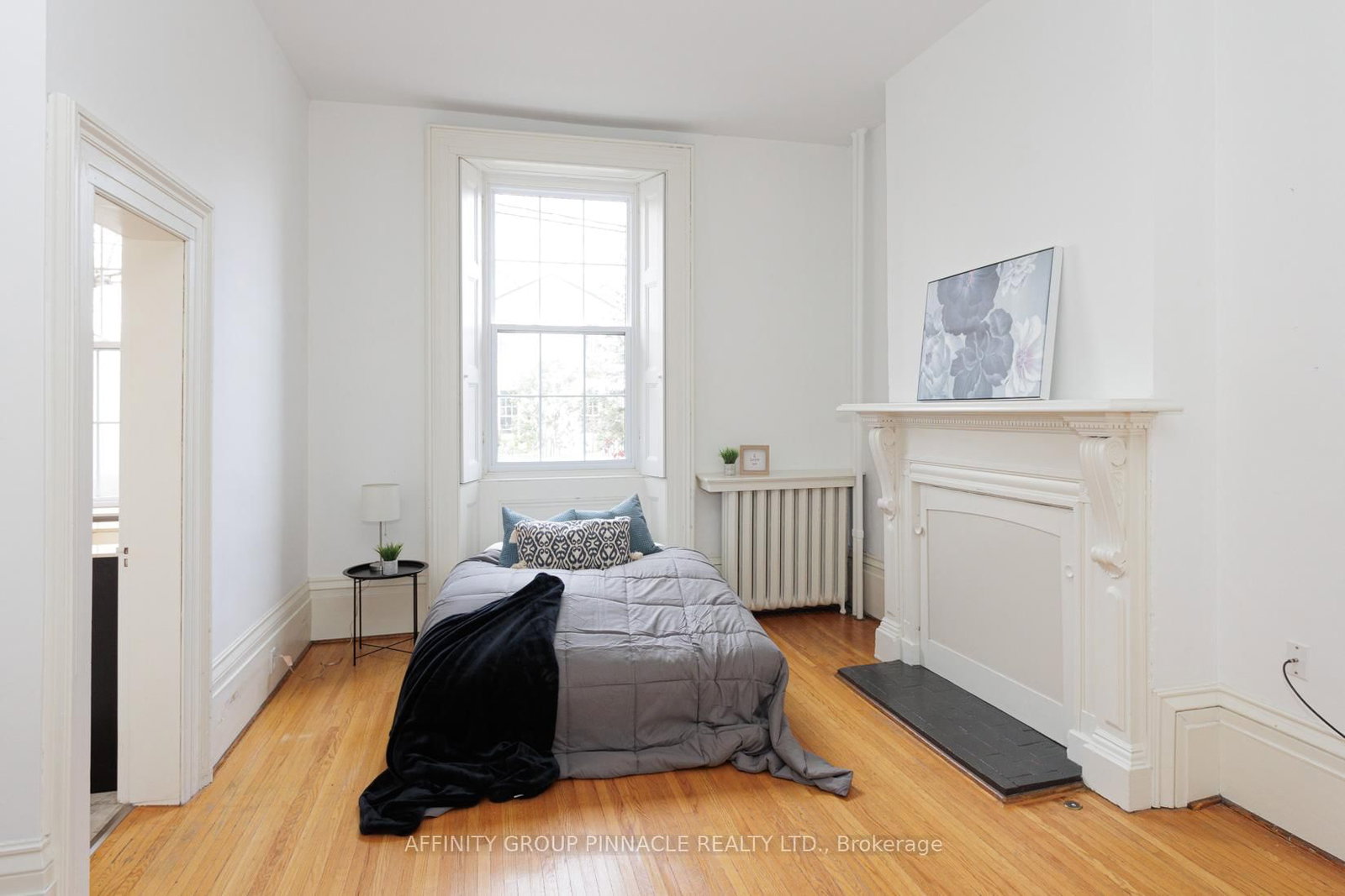 12 Russell Street E • Kawartha Lakes, ON photo 9