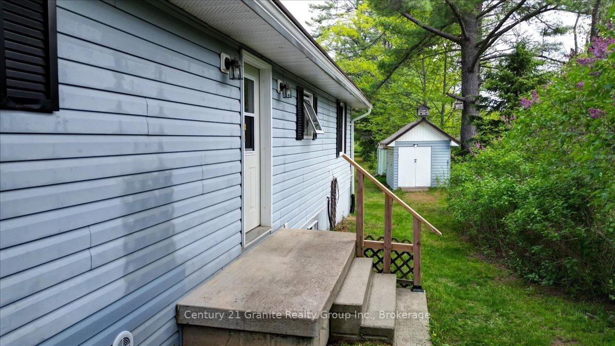 66 Hastings Street S • Bancroft, ON photo 29