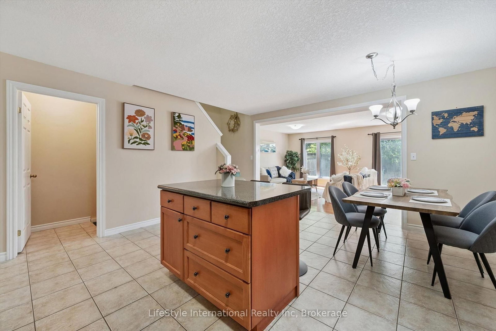 47 HASLER Crescent • Guelph, ON photo 16