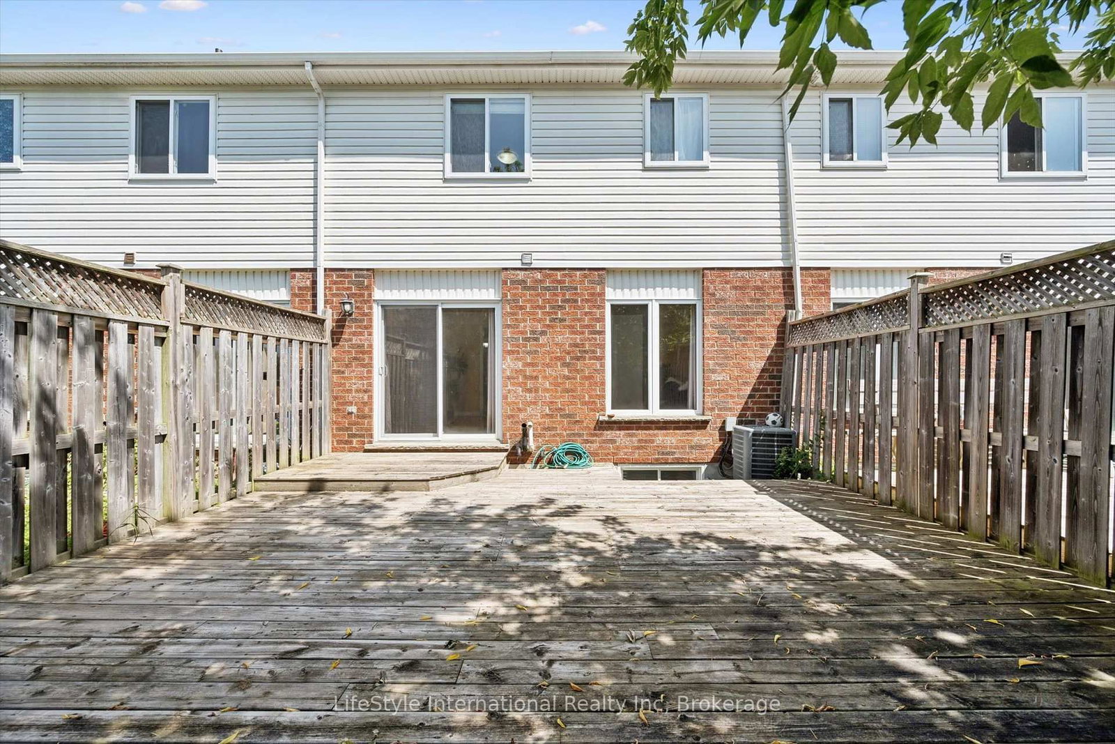 47 HASLER Crescent • Guelph, ON photo 36