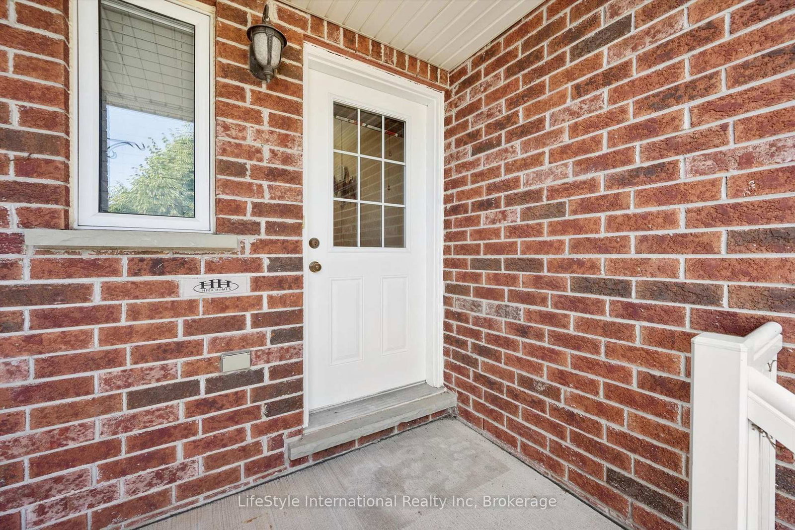 47 HASLER Crescent • Guelph, ON photo 5