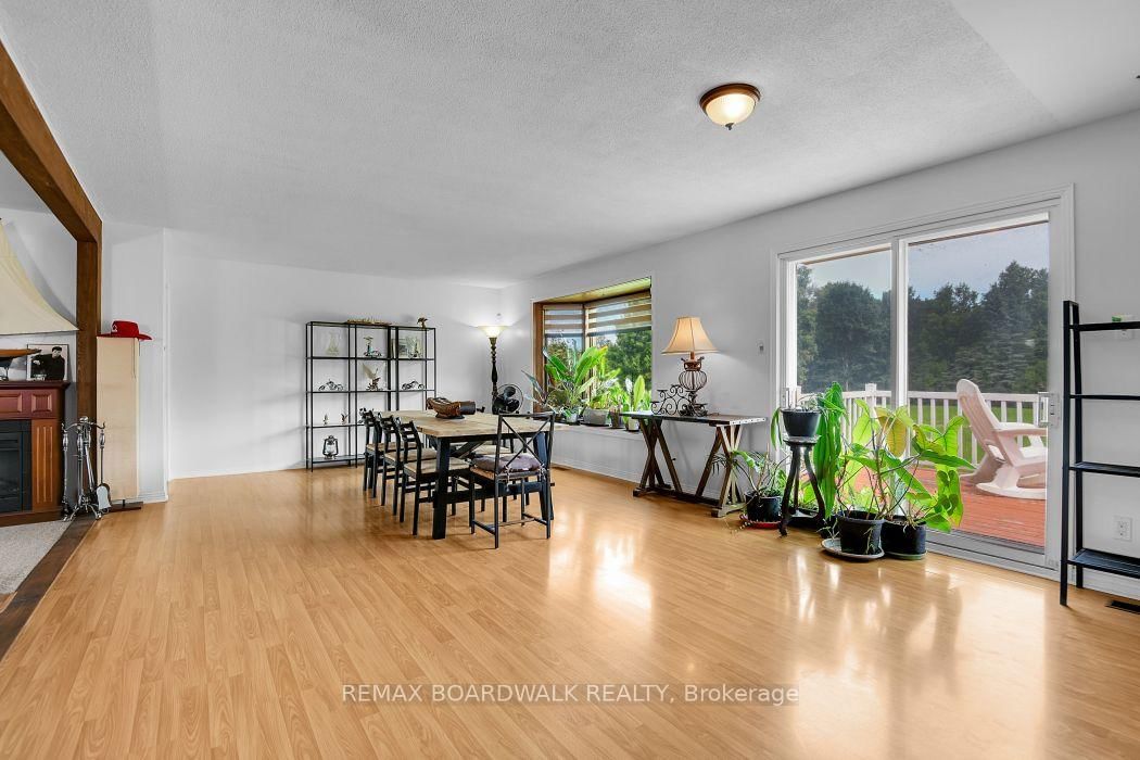 3382 Carp Road • Carp, ON photo 11