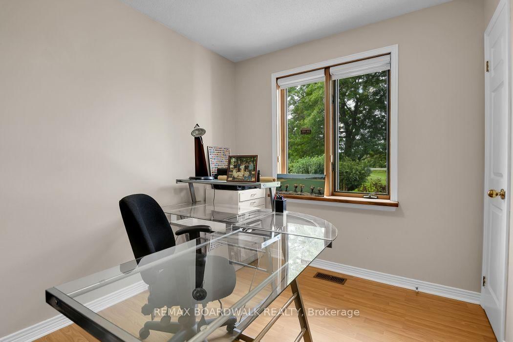 3382 Carp Road • Carp, ON photo 15