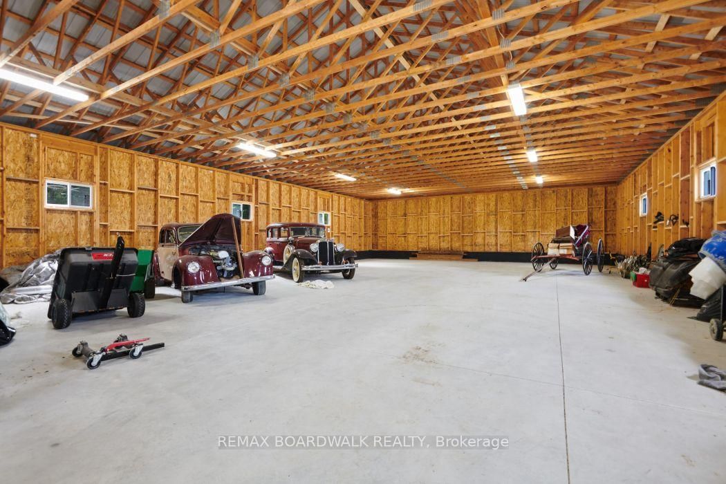 3382 Carp Road • Carp, ON photo 36