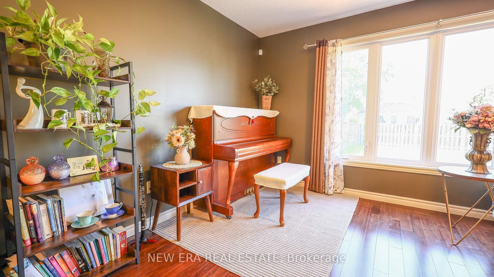 932 Grenfell Drive • London North, ON photo 16