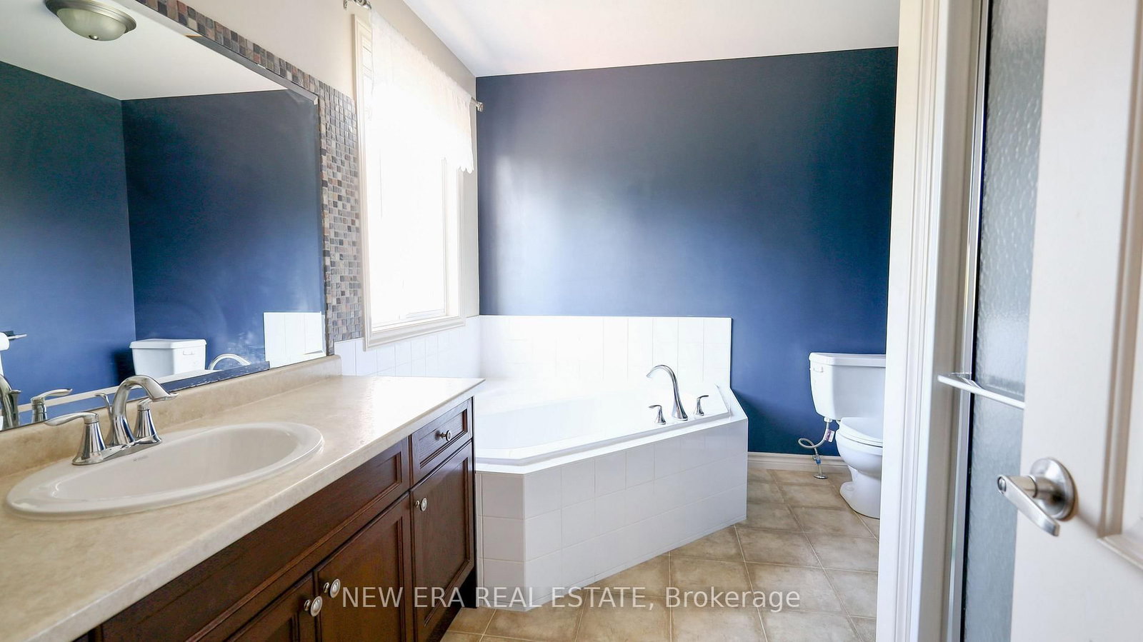 932 Grenfell Drive • London North, ON photo 32
