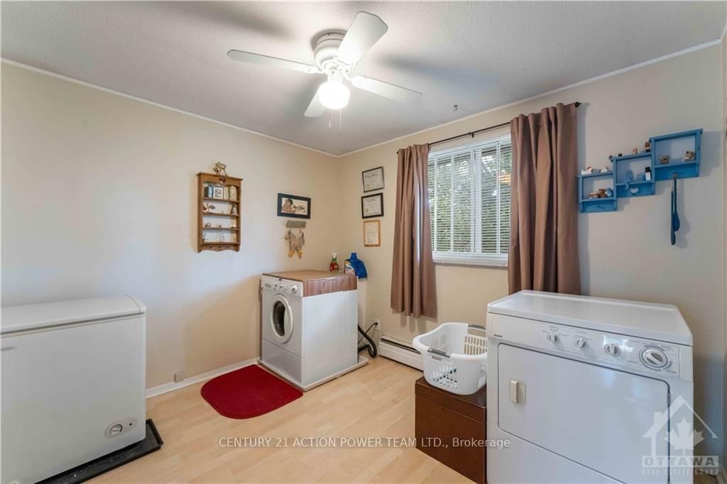 1512 BLACKHEATH Street N • Ottawa, ON photo 14