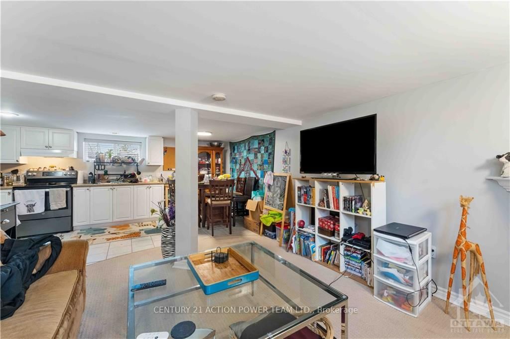 1512 BLACKHEATH Street N • Ottawa, ON photo 22