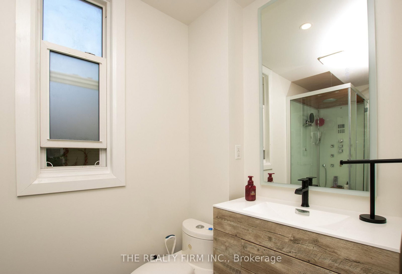 772-774 Queens Avenue • London East, ON photo 13