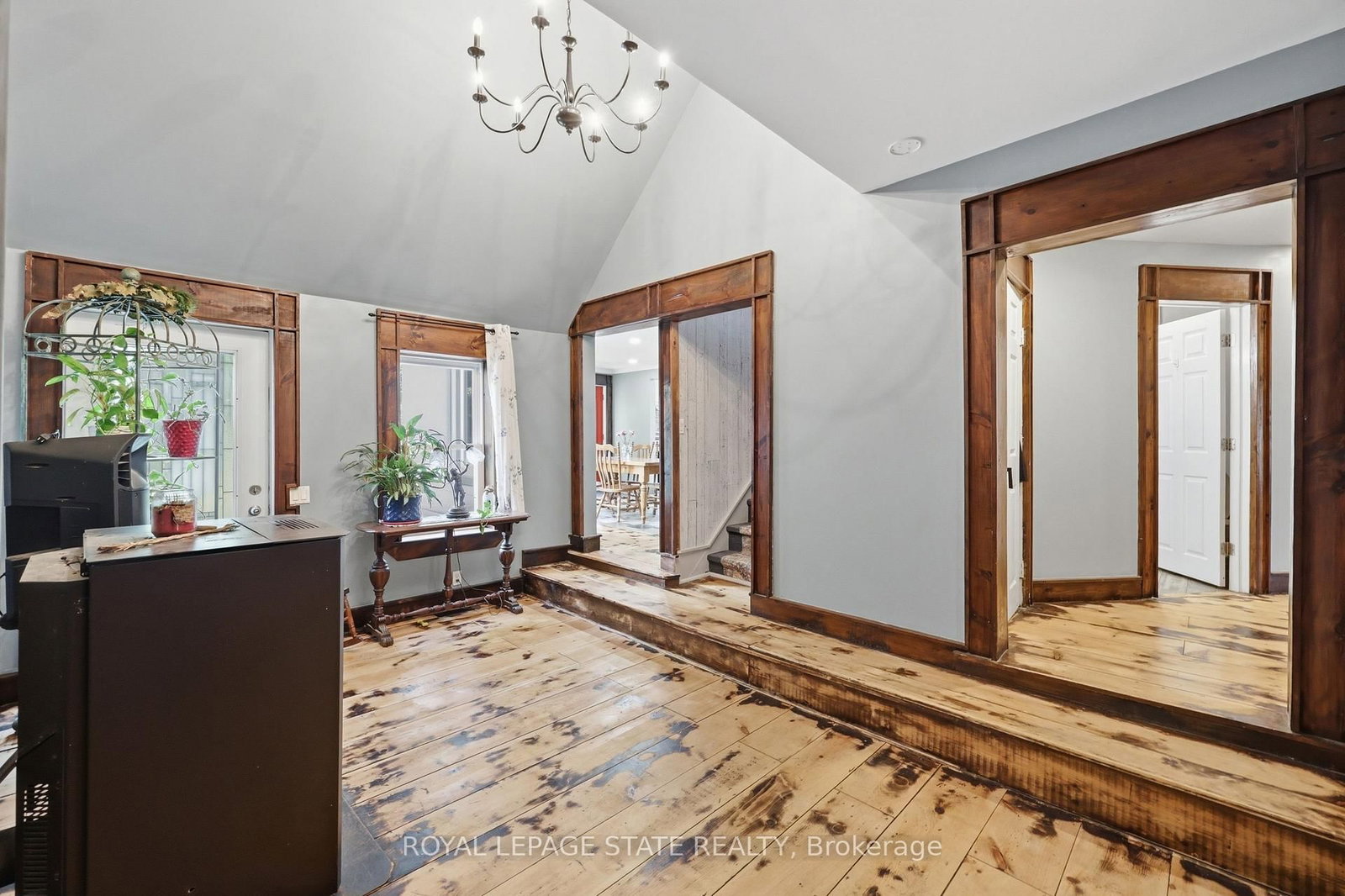 97 Smith Road • Hamilton, ON photo 22