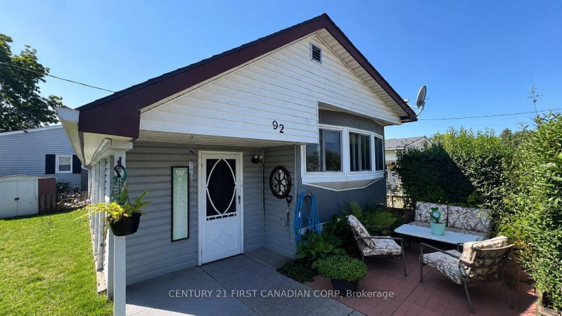 92 - 198 SPRINGBANK Drive