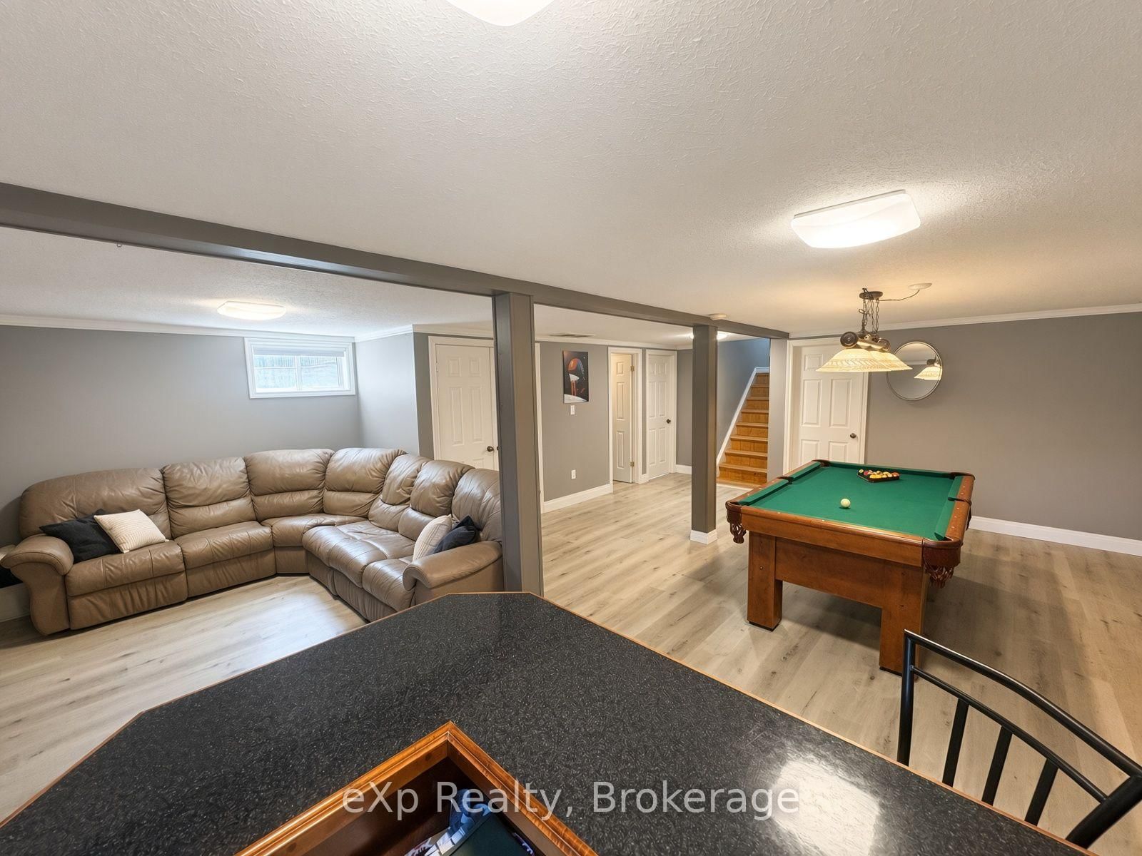 23 Valleyside Drive • Brockton, ON photo 18