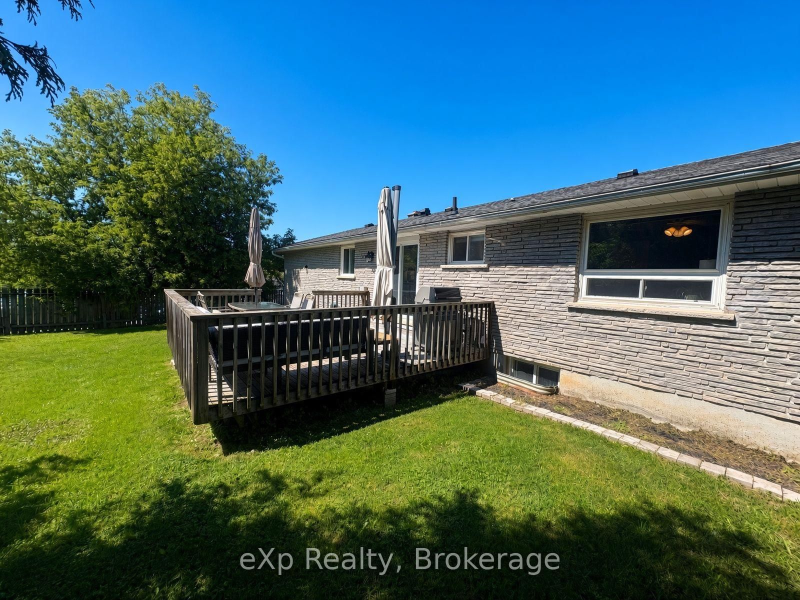 23 Valleyside Drive • Brockton, ON photo 25