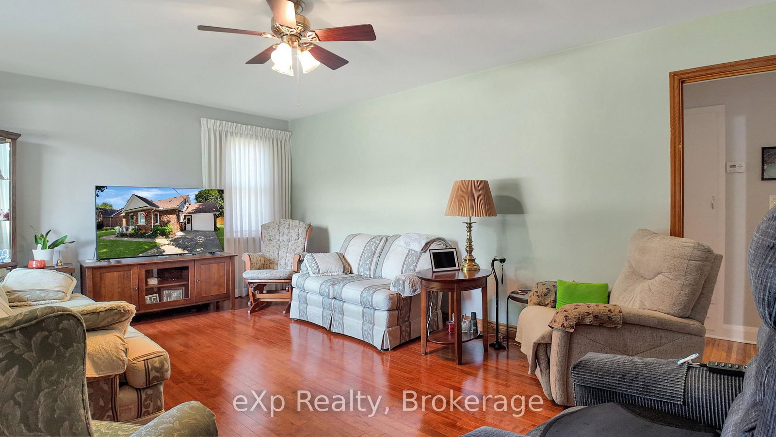 6 Johnstone Boulevard • Brockton, ON photo 11