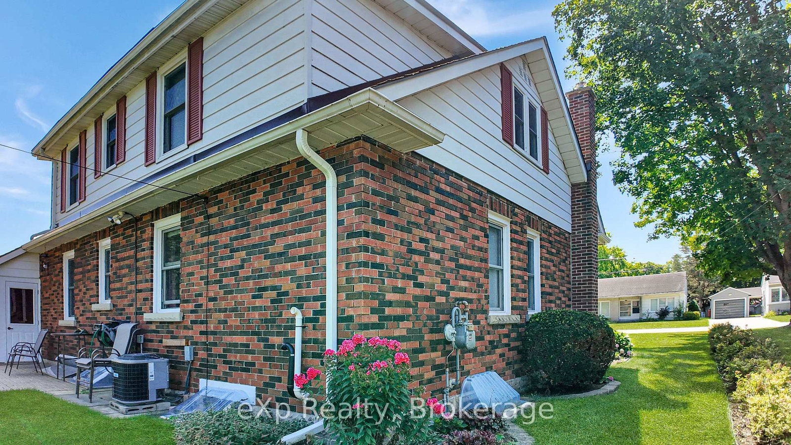 6 Johnstone Boulevard • Brockton, ON photo 32