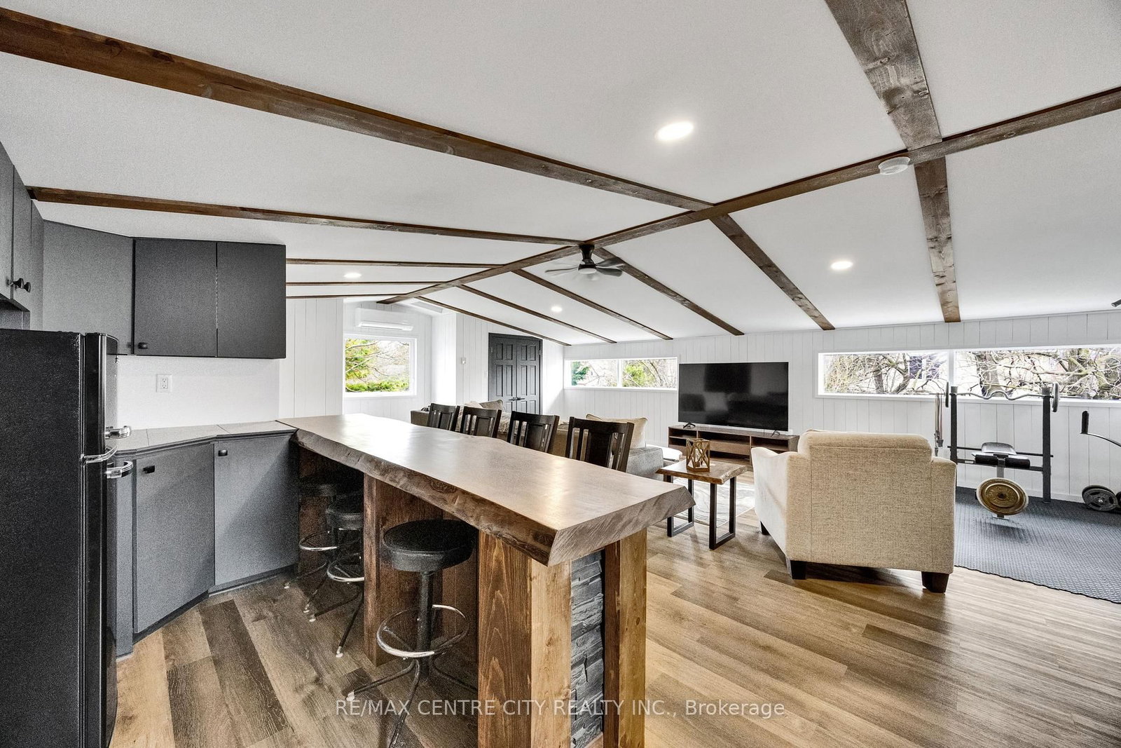 174 Ridge Street • Dutton/Dunwich, ON photo 43