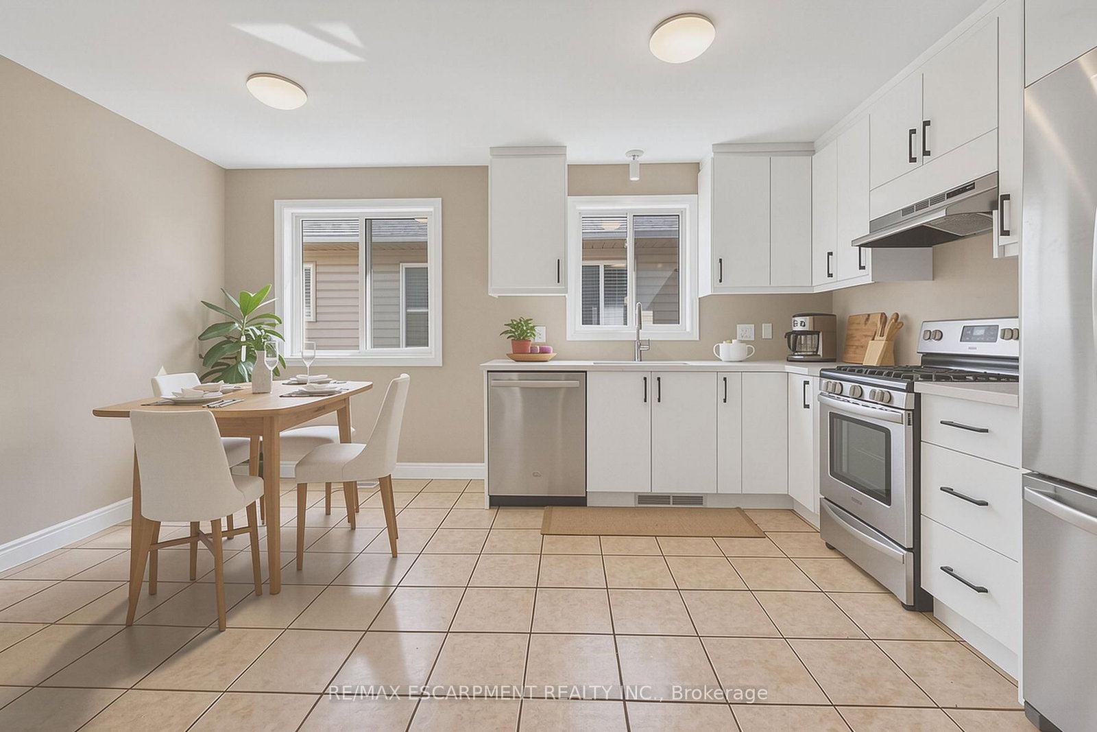 83 Marion Street • Hamilton, ON photo 11