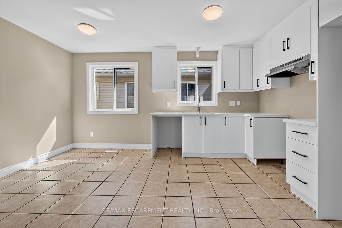 83 Marion Street • Hamilton, ON photo 12
