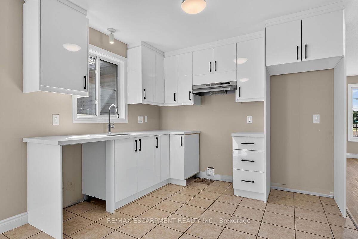 83 Marion Street • Hamilton, ON photo 14