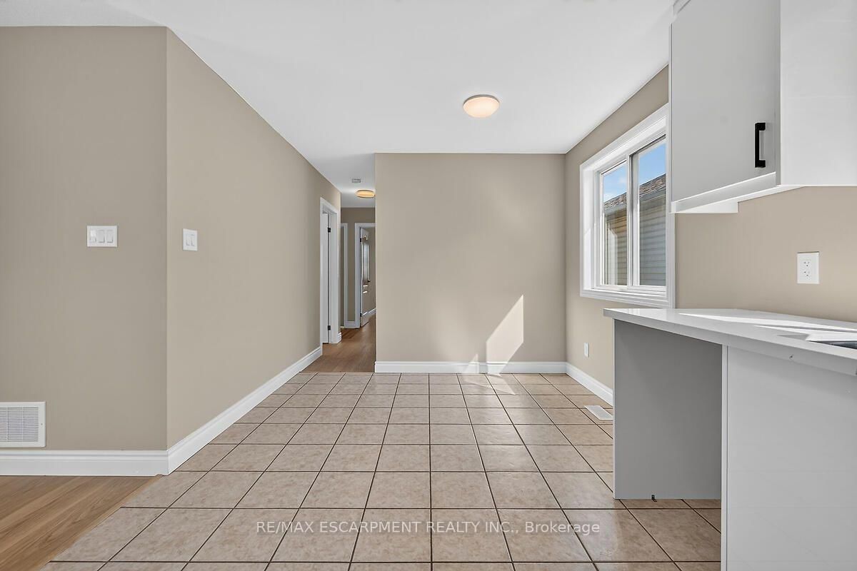 83 Marion Street • Hamilton, ON photo 16