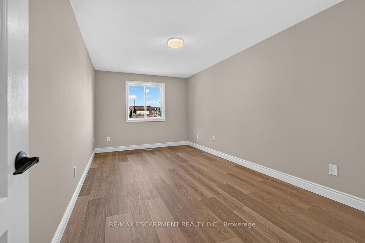 83 Marion Street • Hamilton, ON photo 23