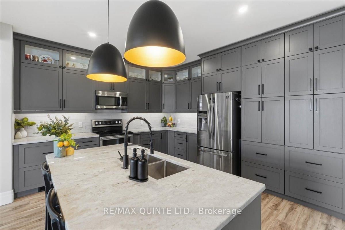 5 Allen Street • Prince Edward County, ON photo 14