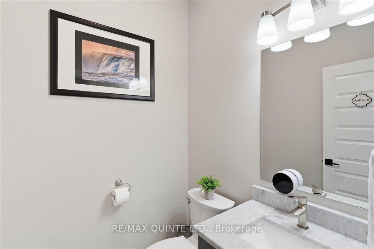5 Allen Street • Prince Edward County, ON photo 16