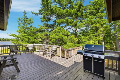 87 Island Island • The Archipelago, ON photo 9
