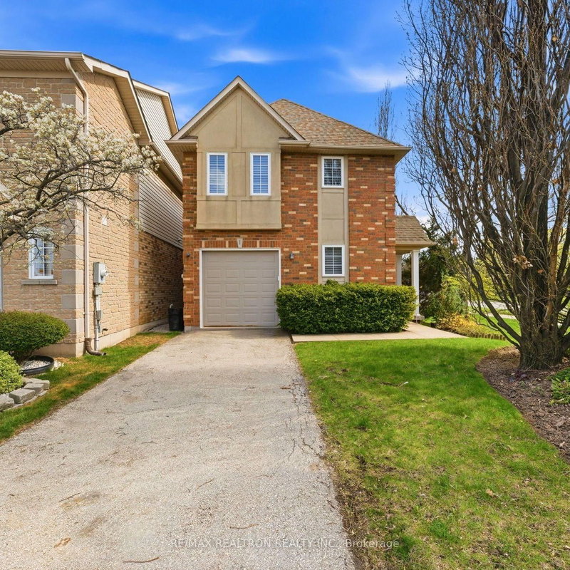 1 - 876 GOLF LINKS Road