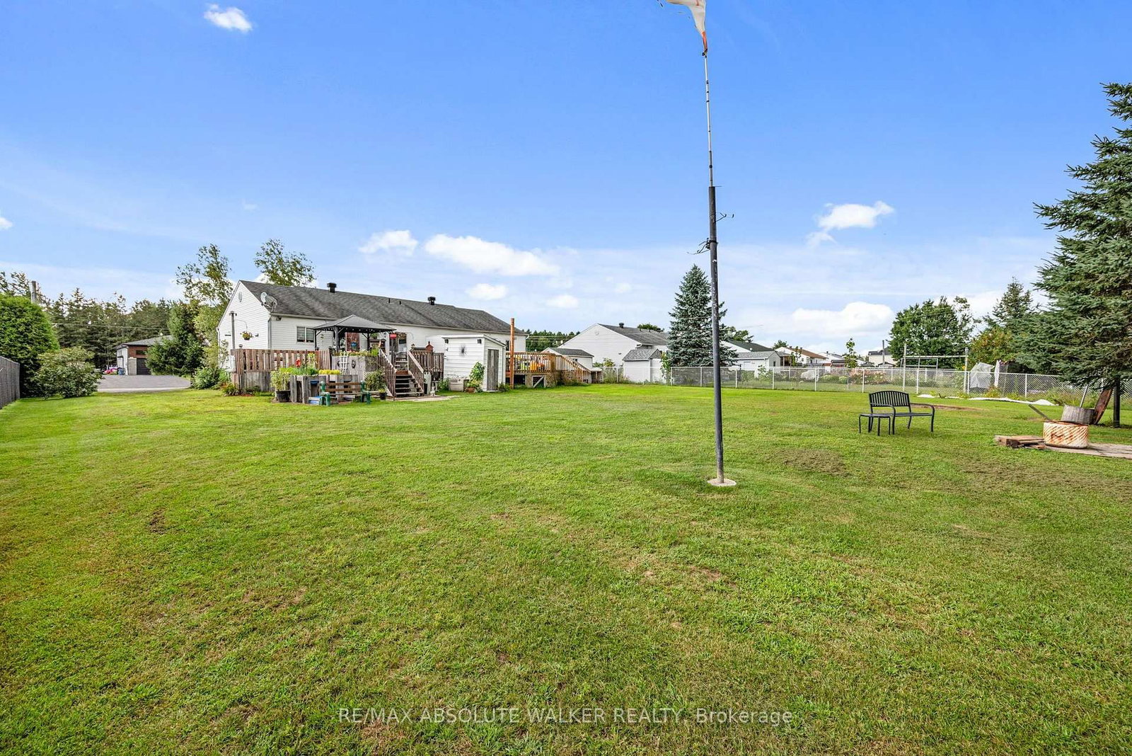 535B Devista Boulevard • Alfred and Plantagenet, ON photo 21