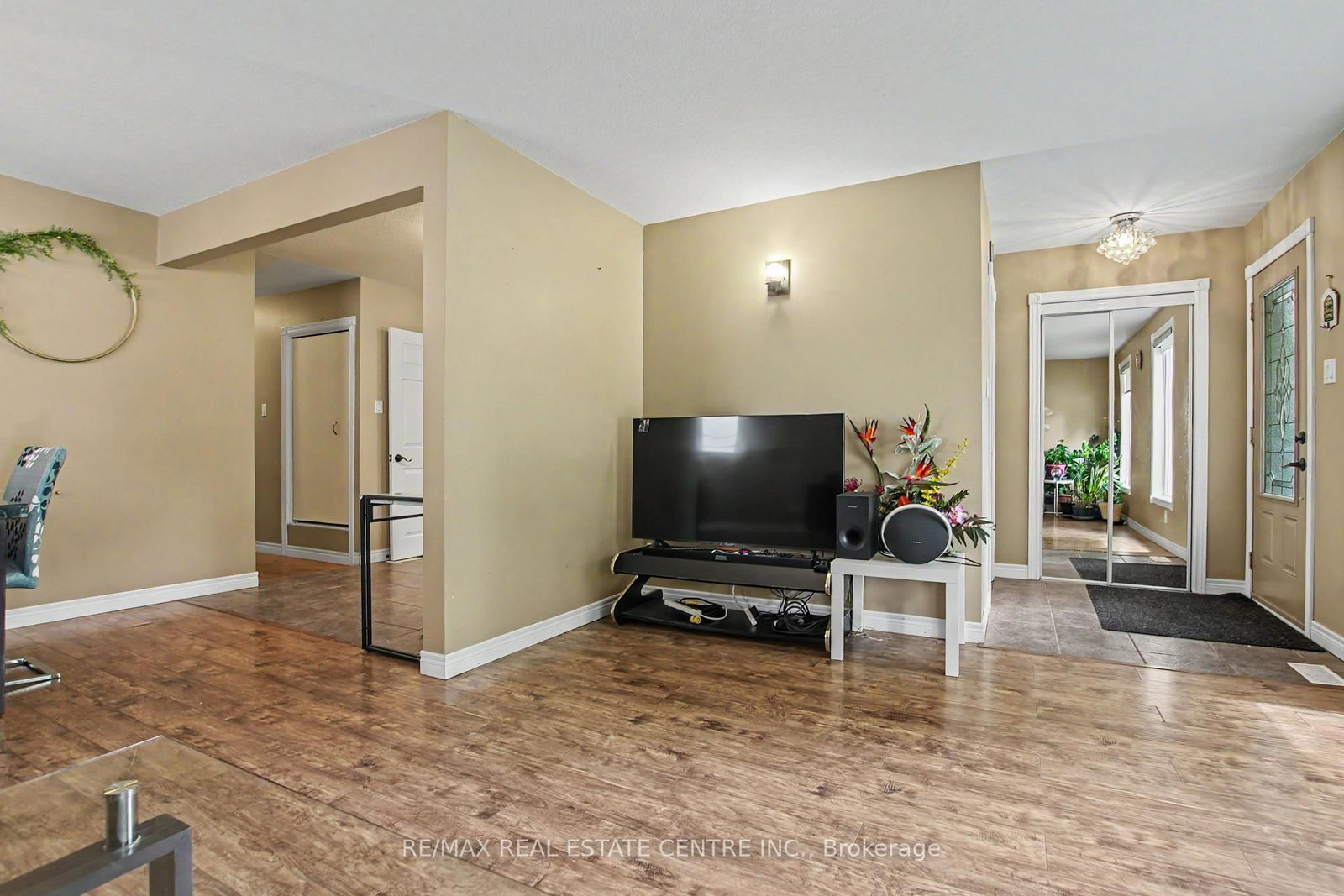 514 Havelock Drive • Waterloo, ON photo 6
