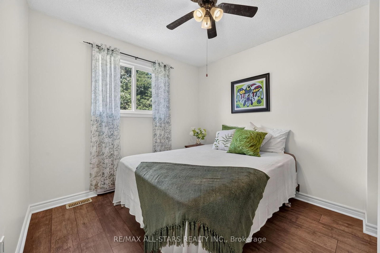 6 Golf Crt, Kawartha Lakes, view 22