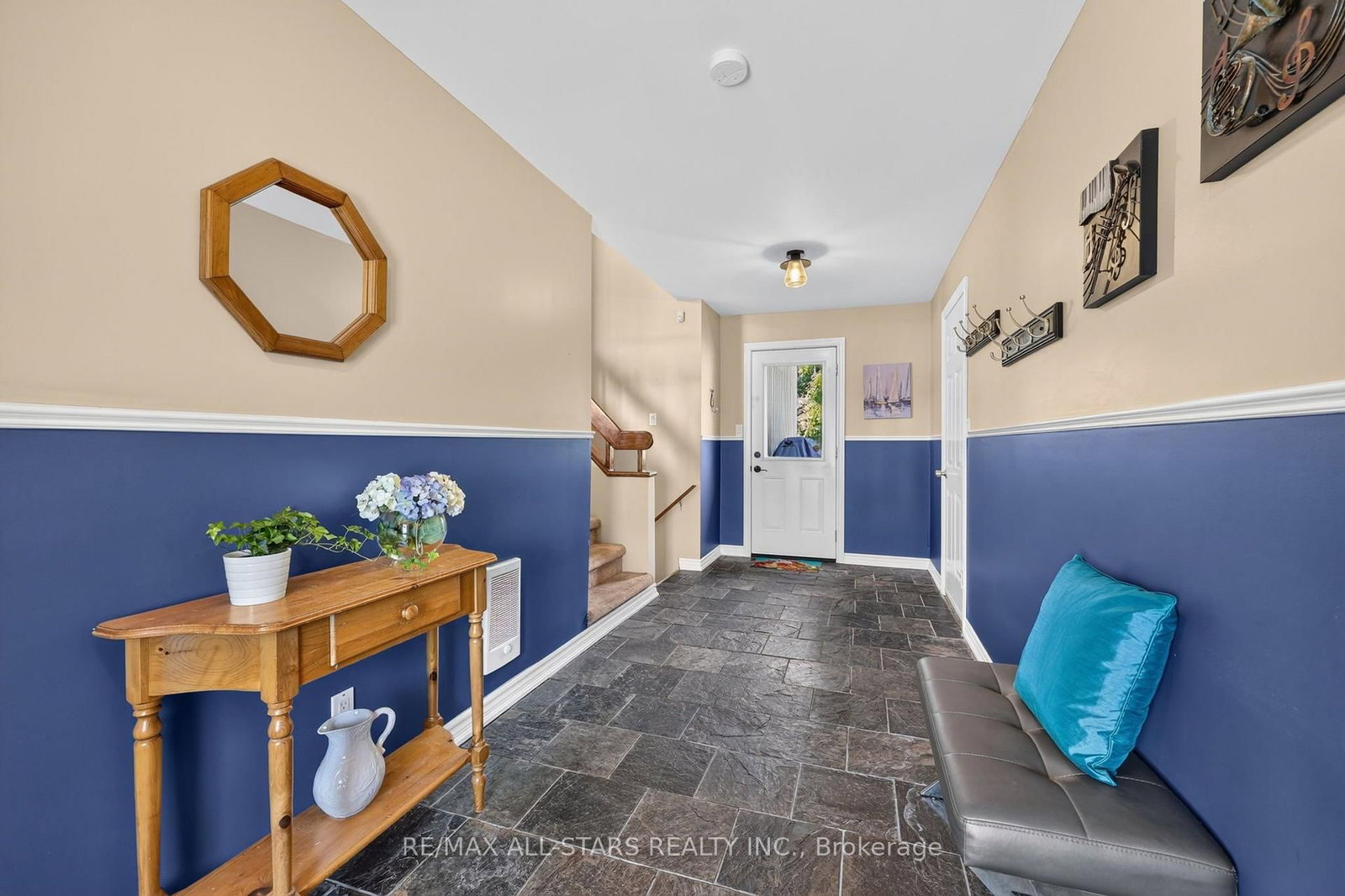 6 Golf Crt, Kawartha Lakes, view 8