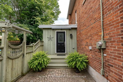 169 5th A Street E • Owen Sound, ON photo 8