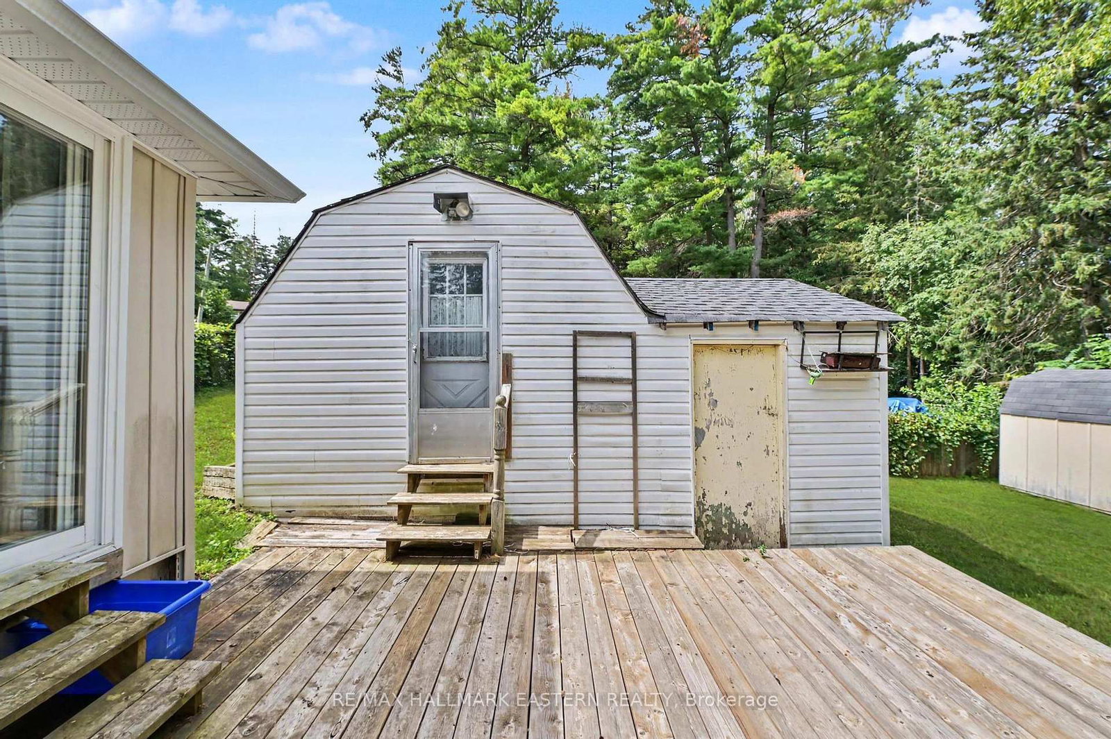 7034 Beech Street • Hamilton Township, ON photo 21