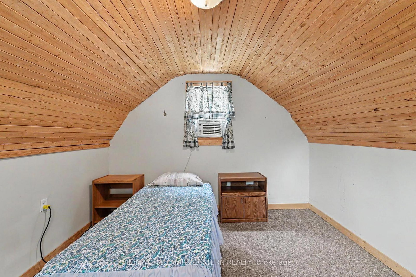 7034 Beech Street • Hamilton Township, ON photo 22
