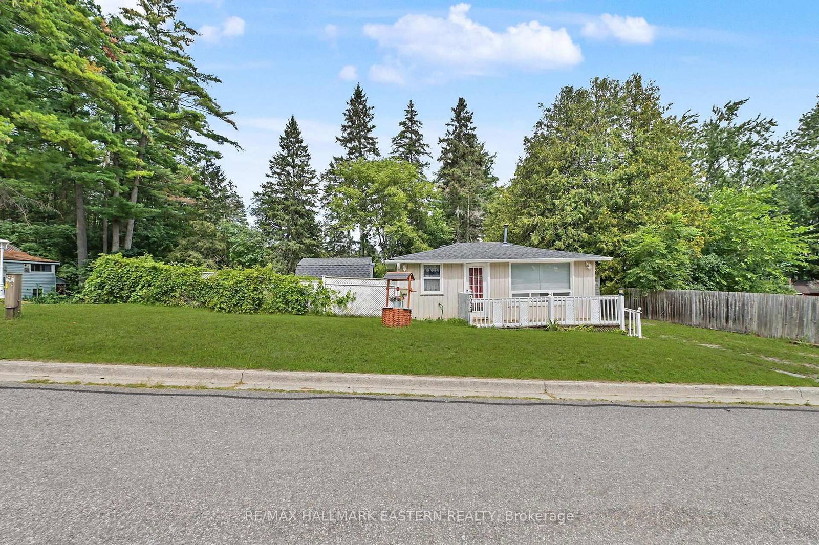 7034 Beech Street • Hamilton Township, ON photo 32