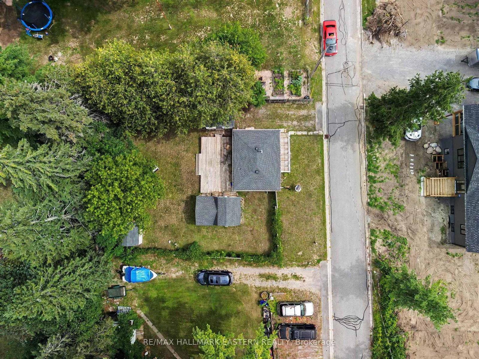 7034 Beech Street • Hamilton Township, ON photo 37