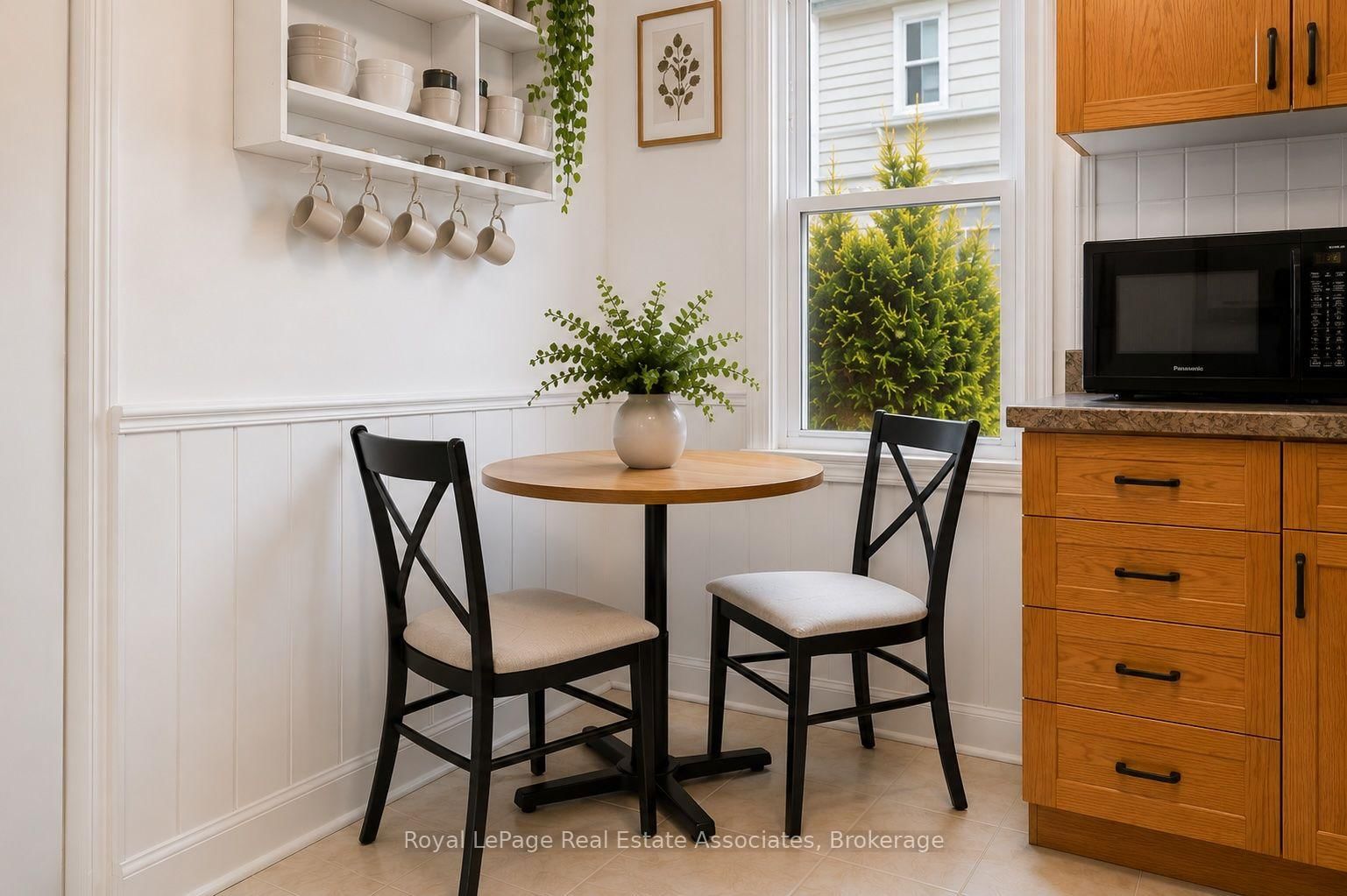 12 Nelson Street • Hamilton, ON photo 8