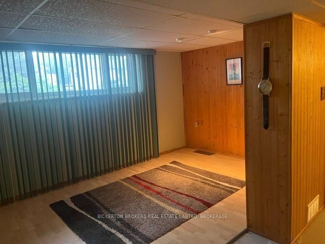 355 Oak Street • Gananoque, ON photo 15