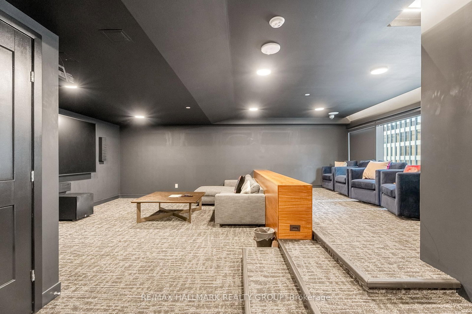 340 QUEEN Street • #1403 • Ottawa, ON photo 31