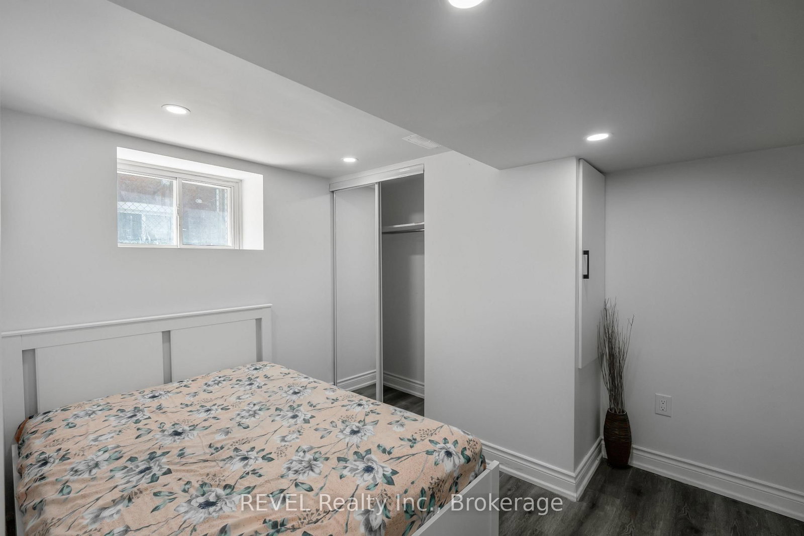 4830 Fourth Avenue • Niagara Falls, ON photo 26