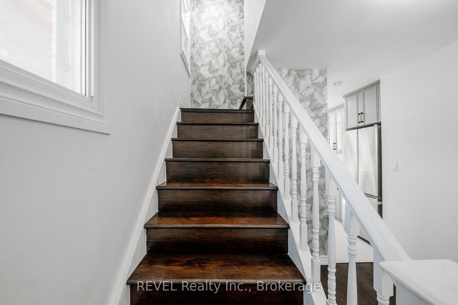 4830 Fourth Avenue • Niagara Falls, ON photo 9