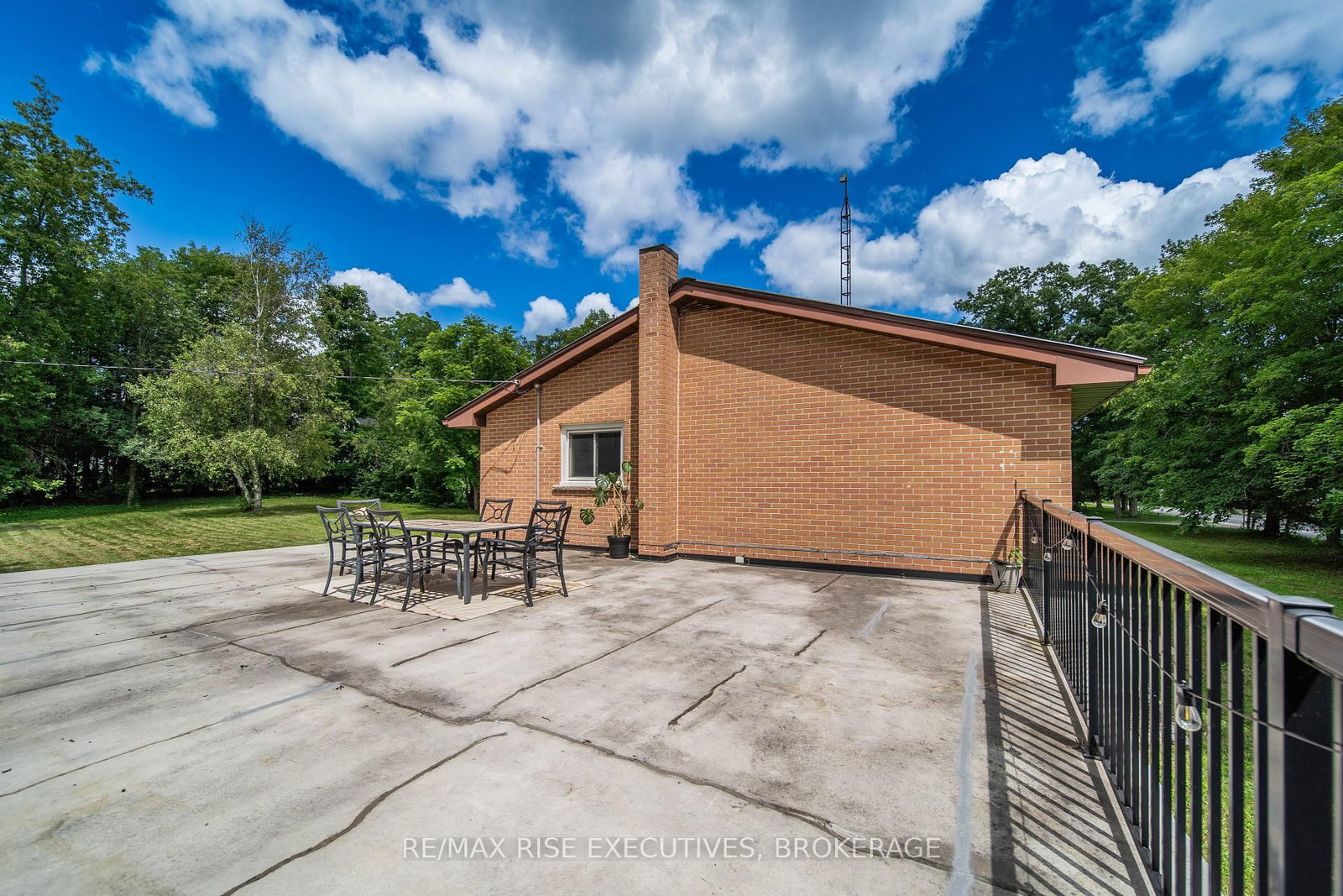 3326 Van Order Road • Mcdonalds Corners, ON photo 36