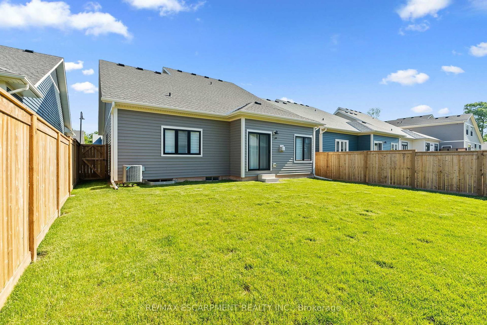 26 BEACHWALK Crescent • Fort Erie, ON photo 42