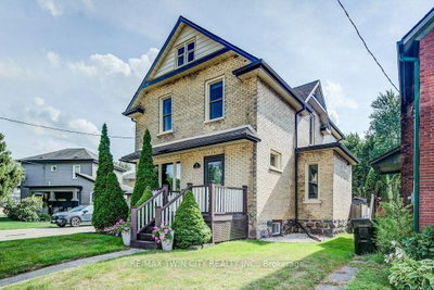 12 Queen Mary Street • Wilmot, ON photo 2