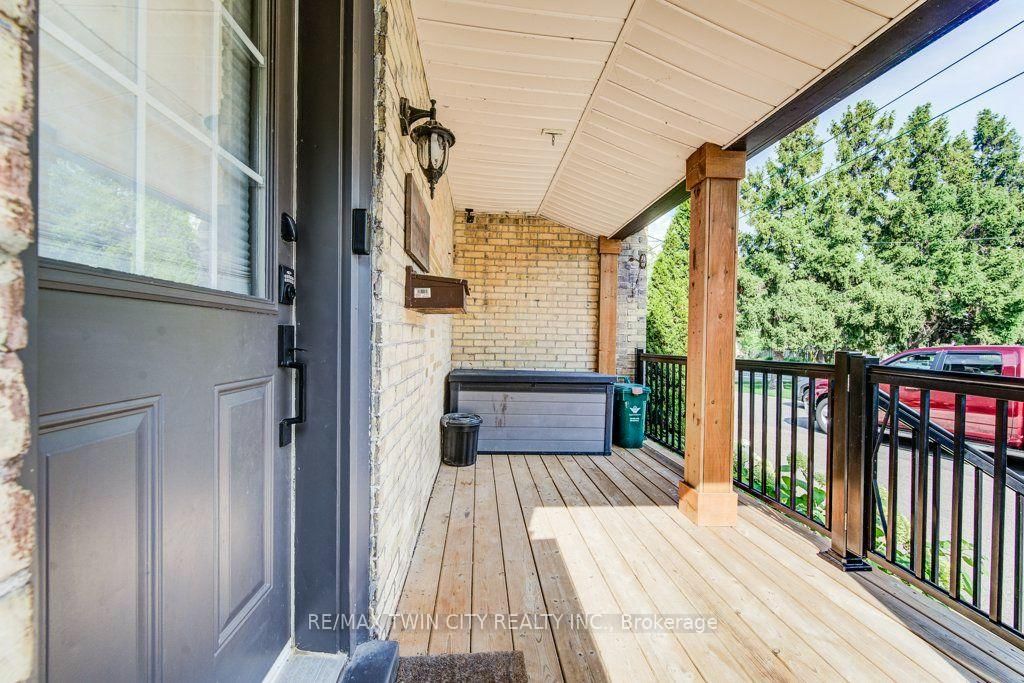 12 Queen Mary Street • Wilmot, ON photo 37