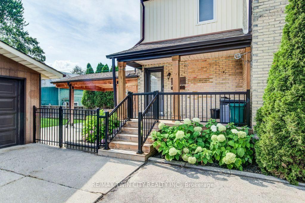 12 Queen Mary Street • Wilmot, ON photo 40