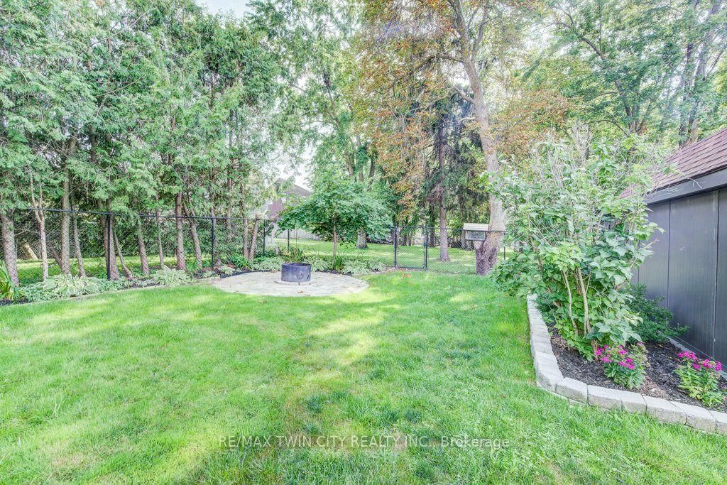 12 Queen Mary Street • Wilmot, ON photo 44