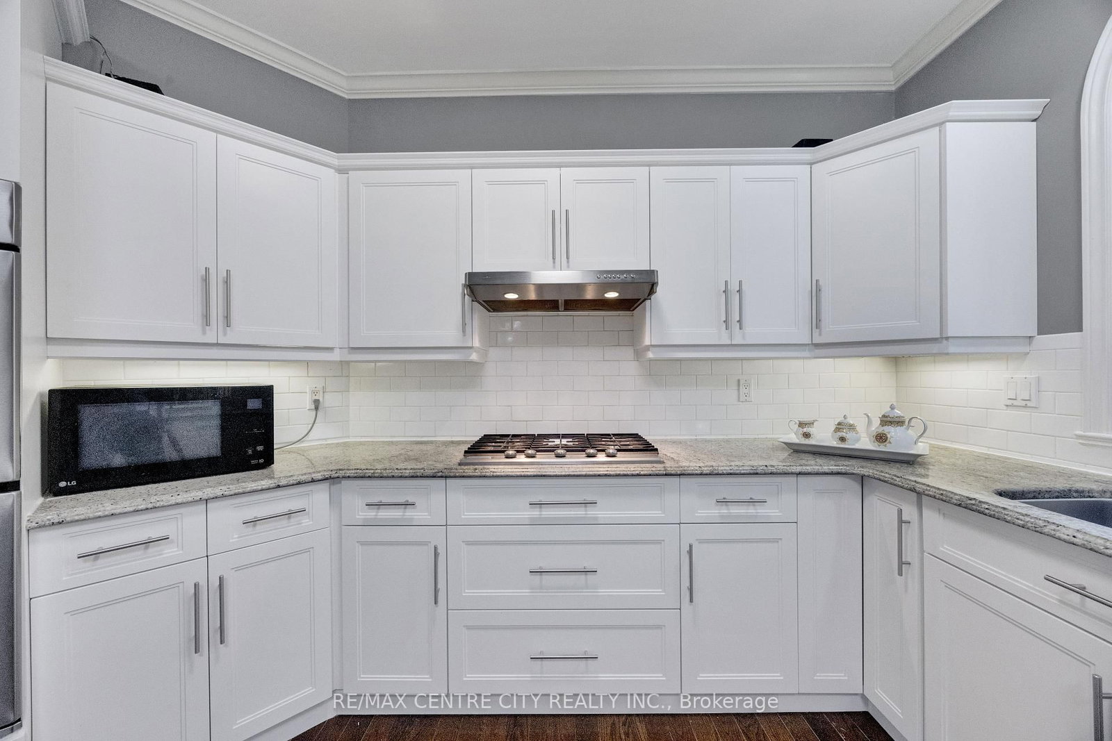 2 HAVENWOOD Way • London North, ON photo 17